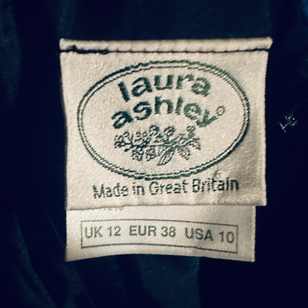 Laura Ashley Vintage Black Velvet & Taffeta Tea Dress Great Britain UK 12, US 10 - Picture 15 of 16